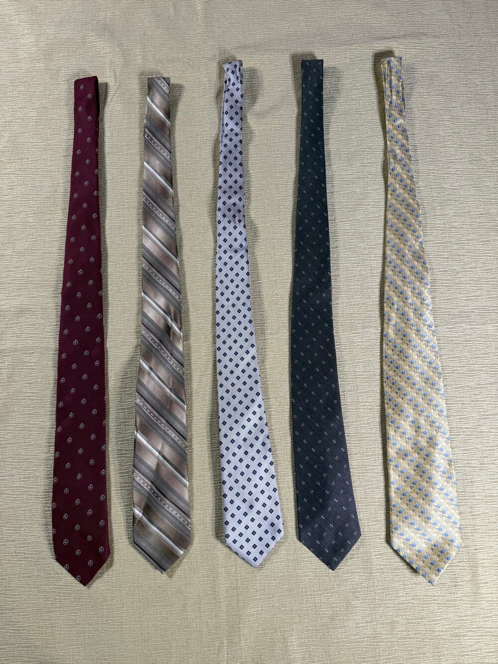 Men’s Necktie Lot of 5 Classic Business Ties Striped Geometric Burgundy Blue